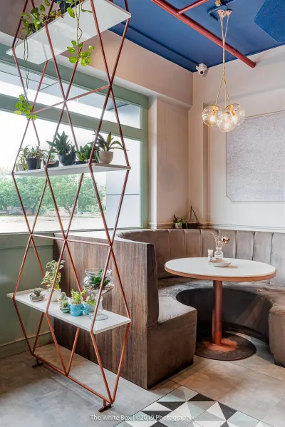 Give your restaurant a fancy look!